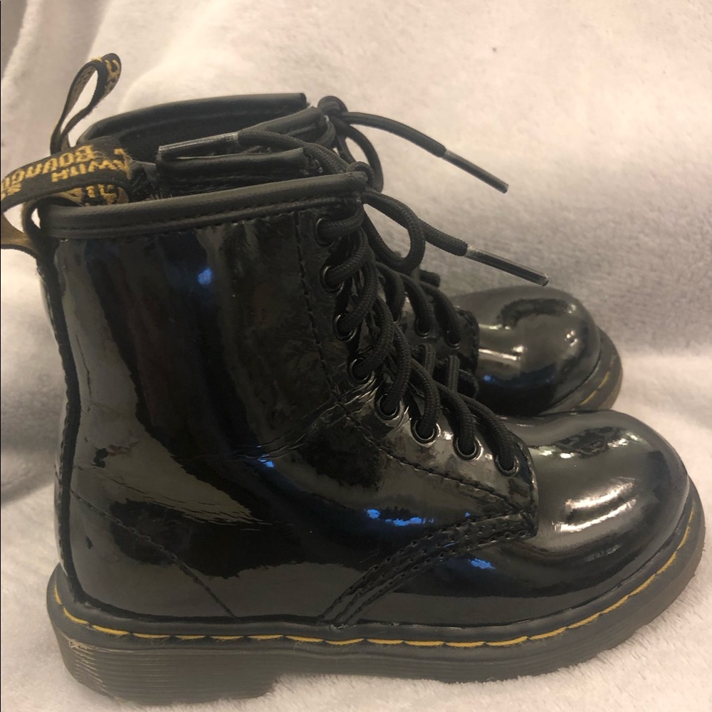 Toddler dr martens